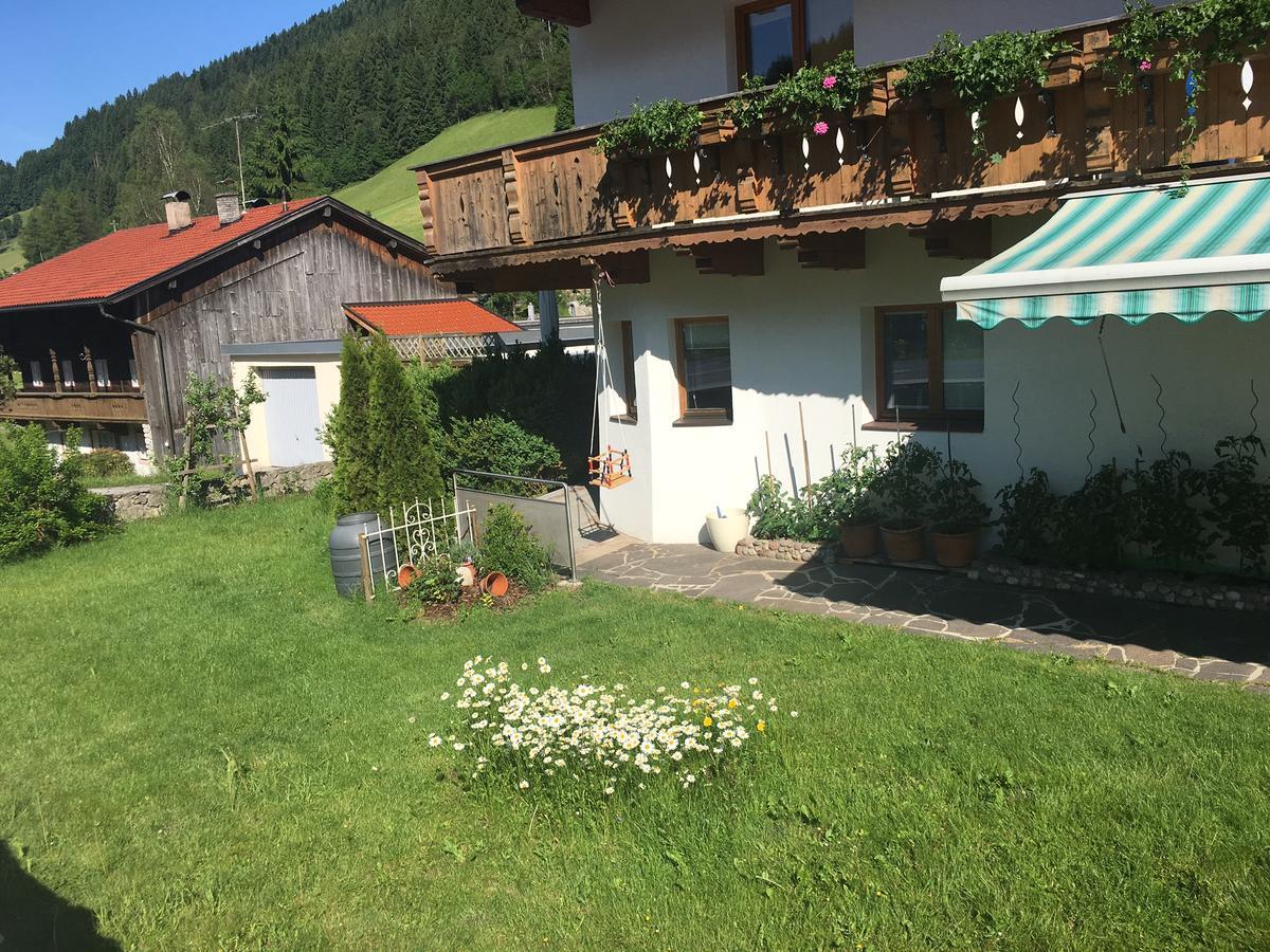 Gaestehaus Lackner Oberau Exterior foto