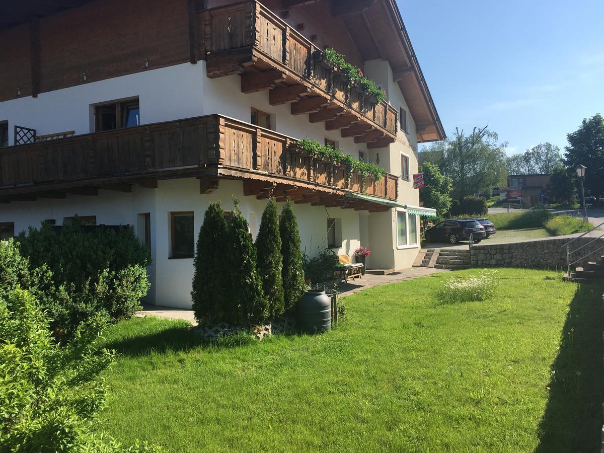 Gaestehaus Lackner Oberau Exterior foto